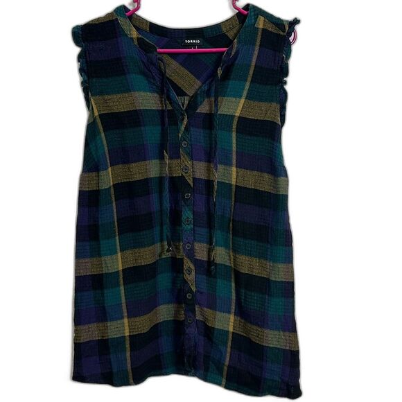 Torrid sleeveless ruffle sleeve plaid button down top EUC size 1X 24B - Picture 1 of 6